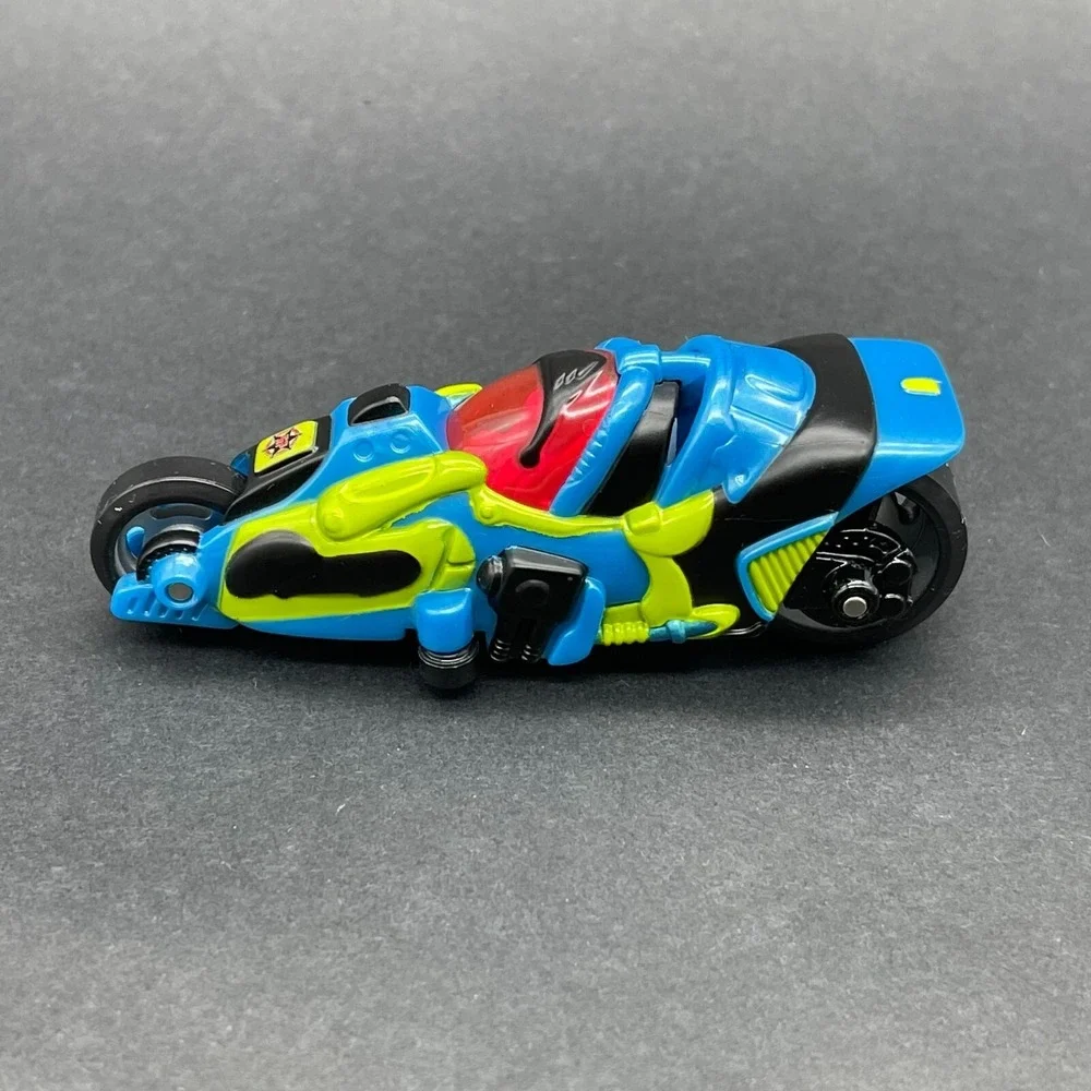 Hot Wheels Thunder Cycles Robo Maniax Blue Motorcycle Bike Vehicle Diecast 1/64